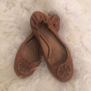 Tory Burch tan Minnie leather ballet flats